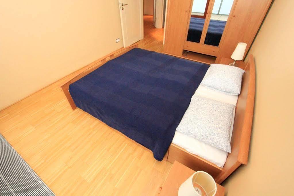 Luxury Apartment River Diamond Residence Prague Ngoại thất bức ảnh